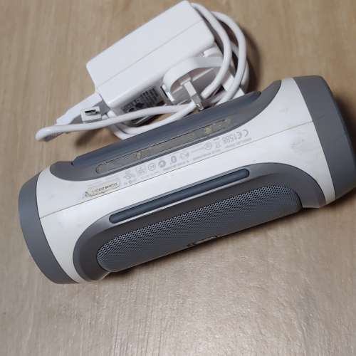 JBL charge (not Bose Harman kardon fender sony) 二手或全新隨身音響, 影音產品