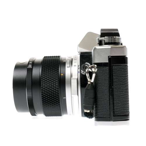 OLYMPUS OM-1 35mm SLR Film Camera with E.ZUIKO AUTO-T 100mm F2.8 Lens