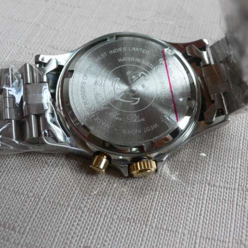 歐洲名牌金鋼男女庄潛水錶