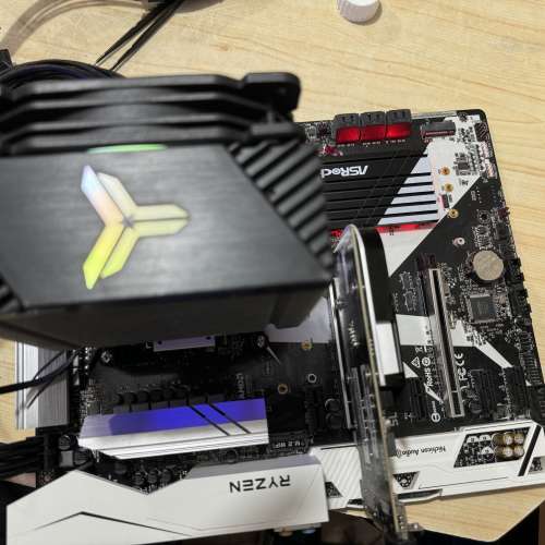 瑕疵主板連Ryzen 5 1400