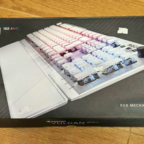 ROCCAT VULCAN 122 + SENSE AIMO RGB + ELO X STEREO