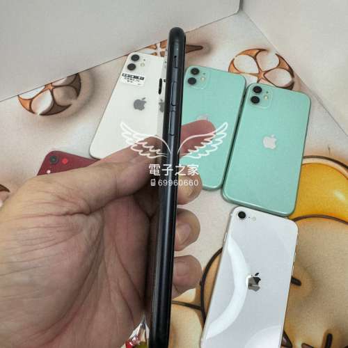 (原裝 SE2😍$999  )Apple Iphone SE 2 白 64 128 gb /有apple pay /八達通/ XR