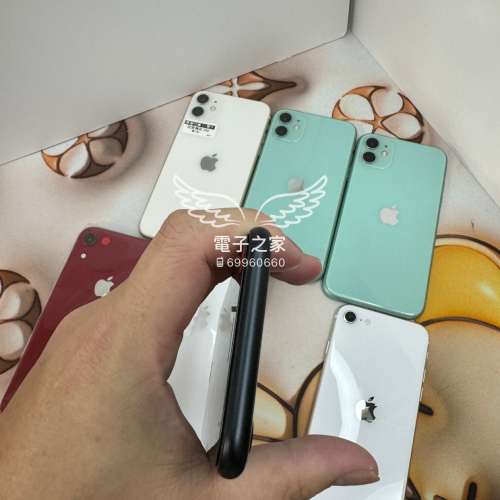 (原裝 SE2😍$999  )Apple Iphone SE 2 白 64 128 gb /有apple pay /八達通/ XR