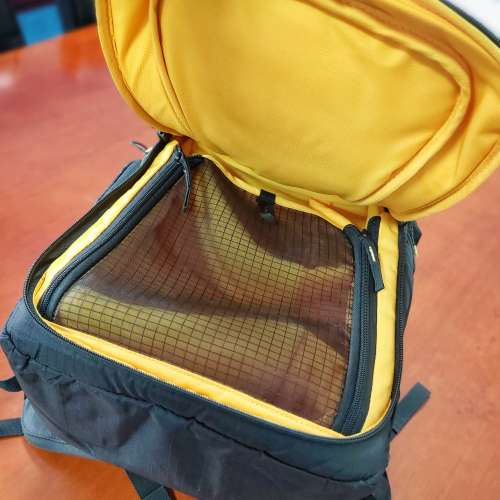 KATA 111 UL（ 約85%新）