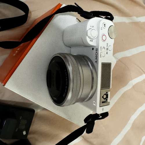 新淨 Sony ZV-E10 Vlog Camera 可換鏡頭影像網誌相機 連16-50mm鏡頭套裝