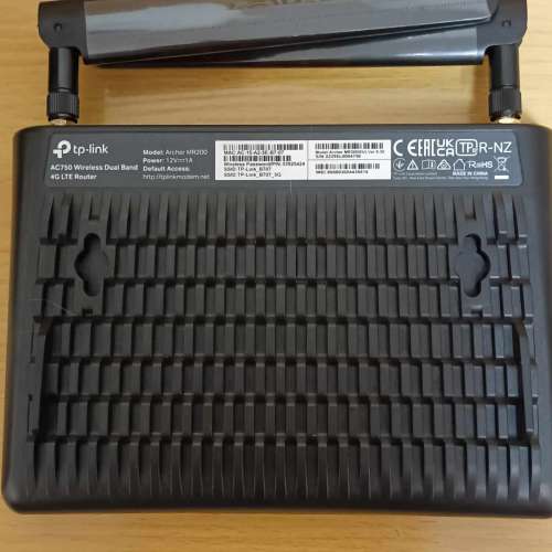二手TP-Link AC750 Wireless Dual Band 4G LTE Router (Archer MR200)可插電話卡