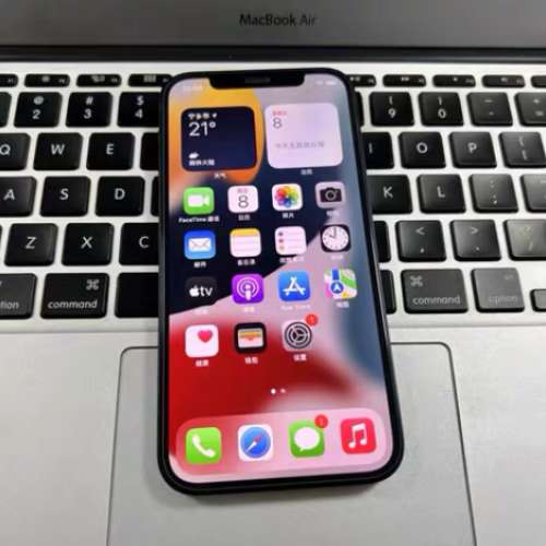iphone 12 256G  電池效能85 %，電池還非常耐用。