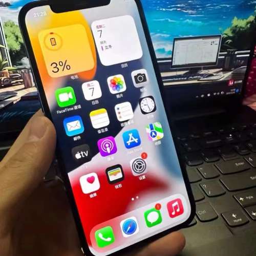 Iphone 12 256GB 行貨，電池效能100 %