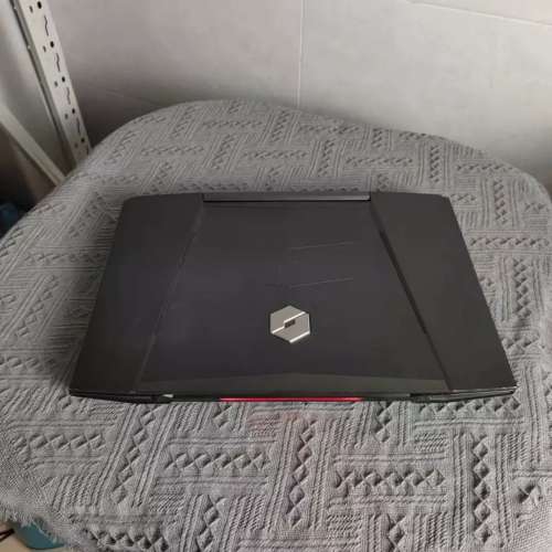 Intel® Core™ i7-6700 電競筆記本電腦，，頂配 16G ddr4 記憶體， samsung 870 e...