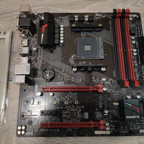 壞HP ProDesk 400 G4 SFF 零件機+ 壞Lenovo m72e+ 壞底板兩塊