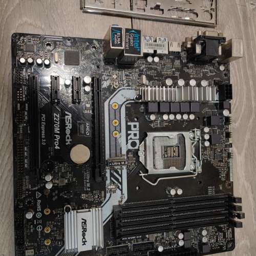 壞HP ProDesk 400 G4 SFF 零件機+ 壞Lenovo m72e+ 壞底板兩塊