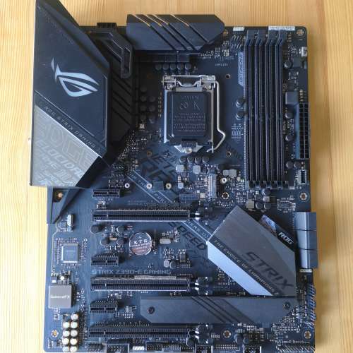 (新淨) ASUS ROG STRIX Z390-E GAMING底板連背板