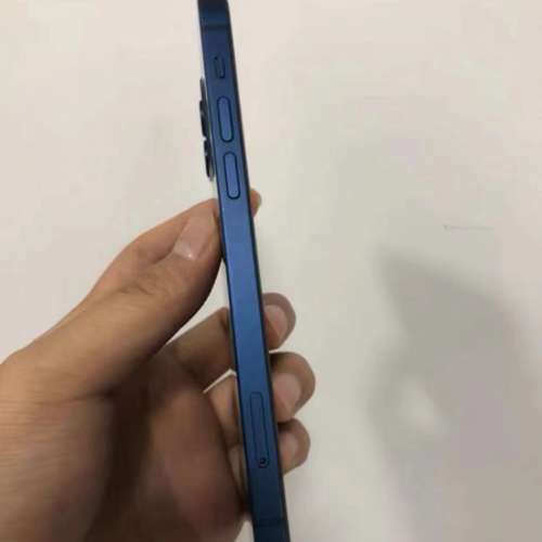 Iphone 12 256GB 行貨，電池效能100 %