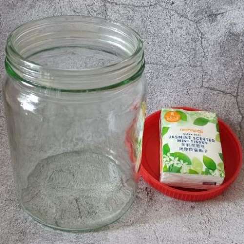 80%NEW GLASS BOTTLE 玻璃樽 玻璃瓶 1L