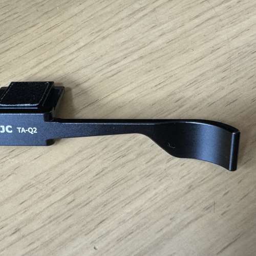 新淨Leica Q2用真皮皮套及手指柄