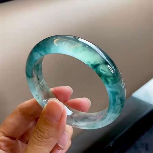 天然翡翠色手鐲冰種飄花玉鐲子淺綠玉石手鐲旺夫女款