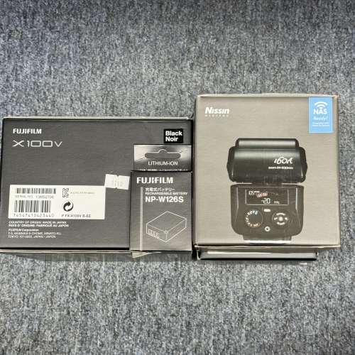 黑色 Fujifilm X100V + Nissin i60A
