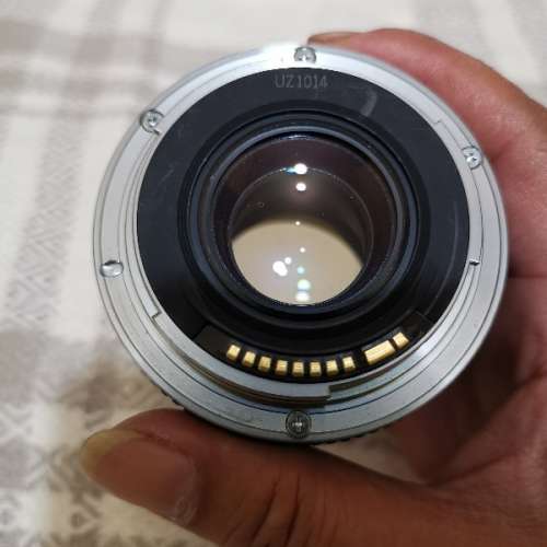 代友出售: Canon EF50mm f/2.5 Compact Macro