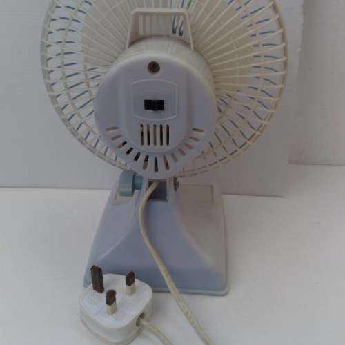 Epioson 8吋座枱風扇