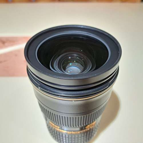 AF-S Nikkor 24-70mm 1:2.8G ED