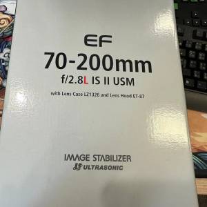 Canon EF 70-200mm f/2.8L IS || USM