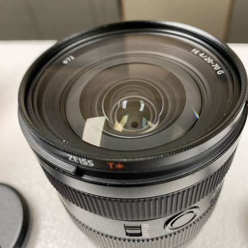 Sony FE 20-70 F4