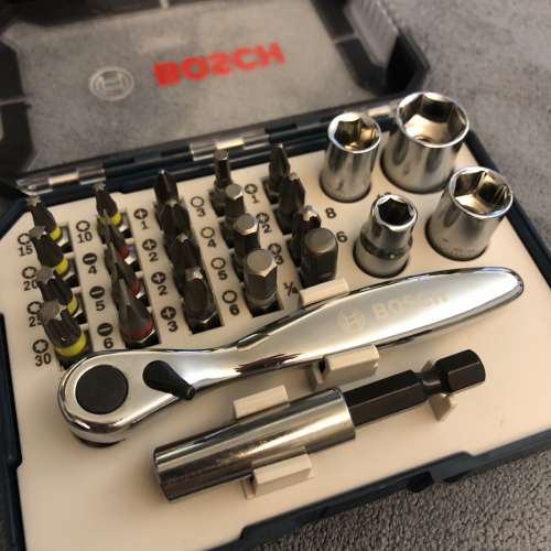 BOSCH Compact TOOL SET (SILVER)- Right Angle Screwdriver -COMPACT -小巧造型