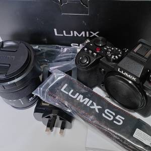 Panasonic Lumix DC-S5 FF mirrorless 相機 kit set 連 20-60mm 鏡