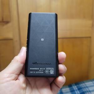 Sony Walkman NW-zx300A ＋MDR-1AM2耳機＋128GB咭