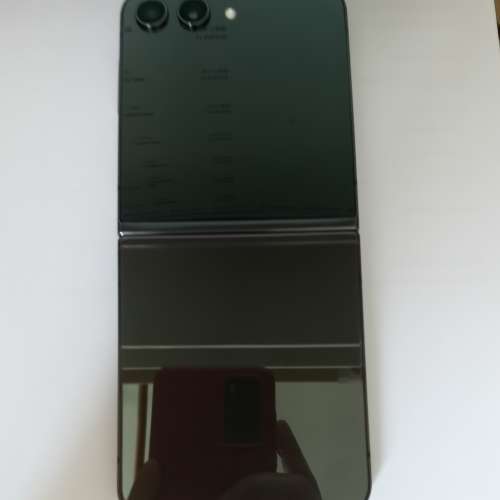 Samsung Galaxy Z Flip 5 8+256 黑色 超新淨