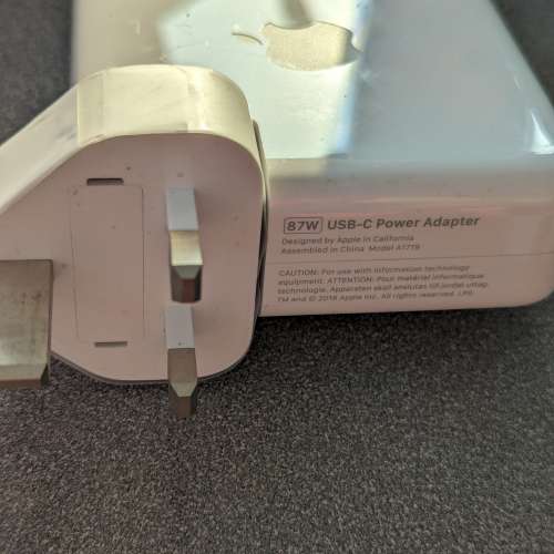 Apple 87W Type C power Adapter