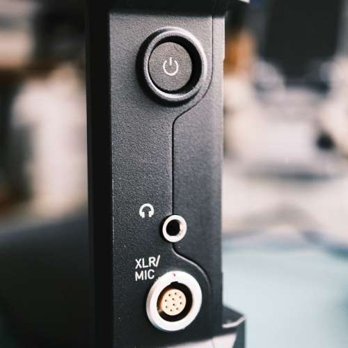 Atomos Shogun 7 monitor  影像監視器連遮光罩&cage