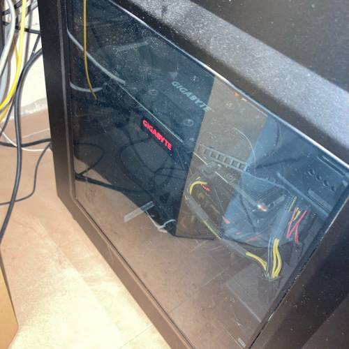 電腦主機1070 i5-8400