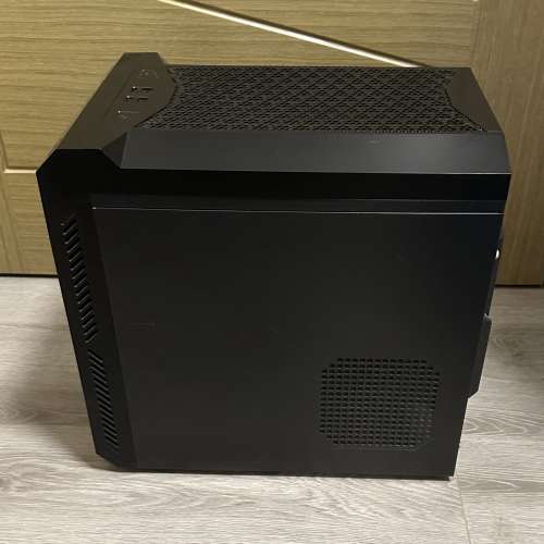 Antec PC 機箱 (For MATX)