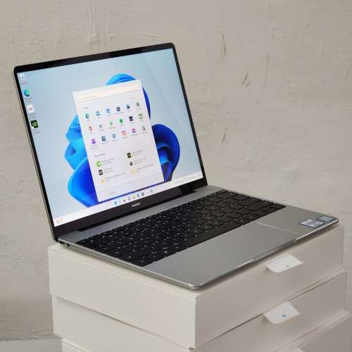 【減】i5 GEN8代 8+512G 獨顯 NOTEBOOK 筆記本 ULTRABOOK 做工課 上網 ZOOM 學生電...