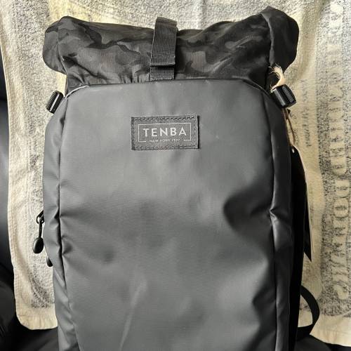 99% 新 Tenba Fulton V2 迷彩黑相機背囊14L