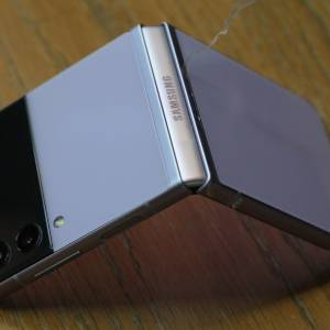 Samsung Galaxy Z Flip 3 5G 8+256 紫色香港行貨可用八達通