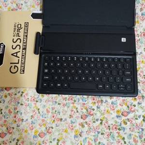 出99新 samsung  tab  s4   原裝健盘套 + 保護貼