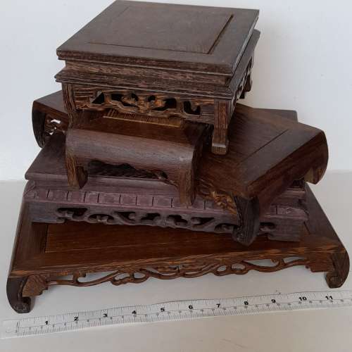 清理舊存貨平售，一手5個雞翅木座如照片顯示，5隻共售300元,西區交收快者得 ,noR.3...