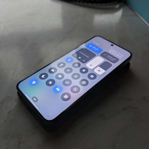 Xiaomi 14 (512gb Black HK global version two yrs warranty to Mar2026)