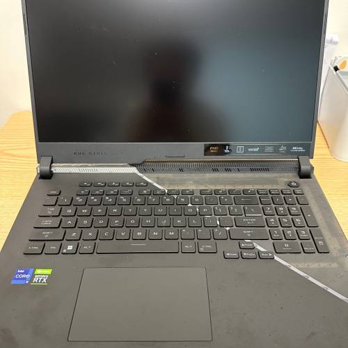 ROG Strix SCAR 17 (2022) G733  G733ZW-KH175W