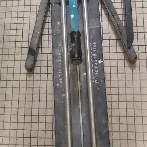 水平儀，瓦仔推機