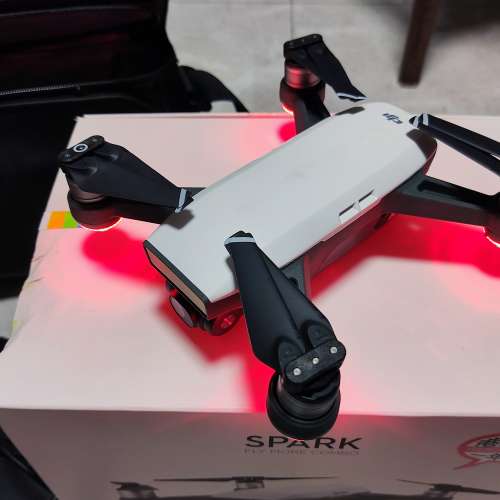 DJI Spark 航拍機套裝