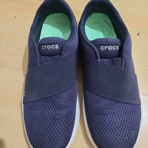 Crocs深藍色男裝便服鞋M8碼