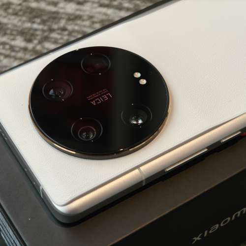 xiaomi 小米 13 Ultra 512 (白色 跟綠色攝影套裝 無花 國行