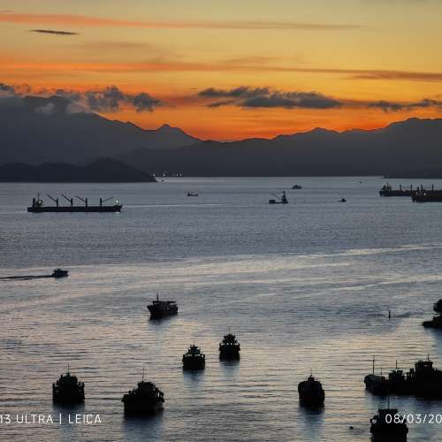 xiaomi 小米 13 Ultra 512 (白色 跟綠色攝影套裝 無花 國行