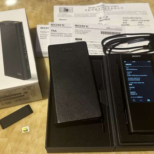 98%新SONY NW-ZX300 小黑磚HI-RES音樂播放機，港行全套齊送原廠皮套
