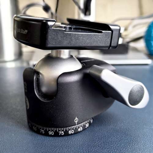 RRS Ball Head (BH-40) + Full-Size Lever-Release Clamp (B2 AS II H)