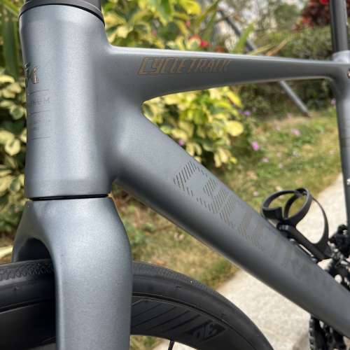 2023 CYCLETRACK SPACE 藍圖18速鋁合金油剎公路車 送水架前後蛙燈