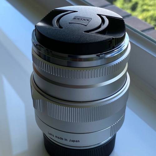 Carl Zeiss 35mm F1.4 ZM (Silver)